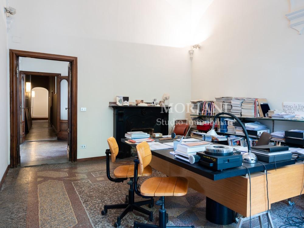SANTA CROCE pressi - Soggiorno con caminetto