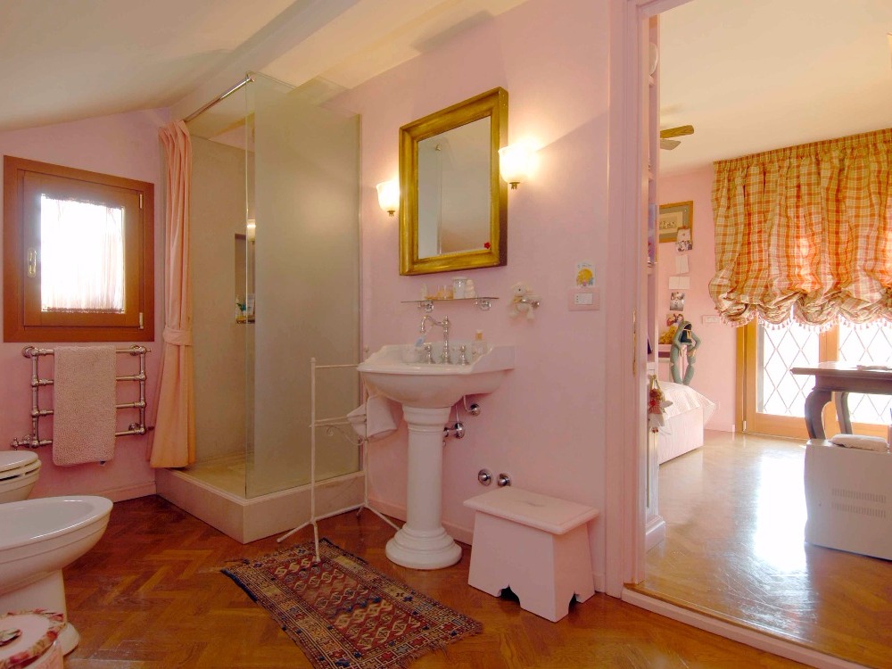 Porta Romana - Bagno